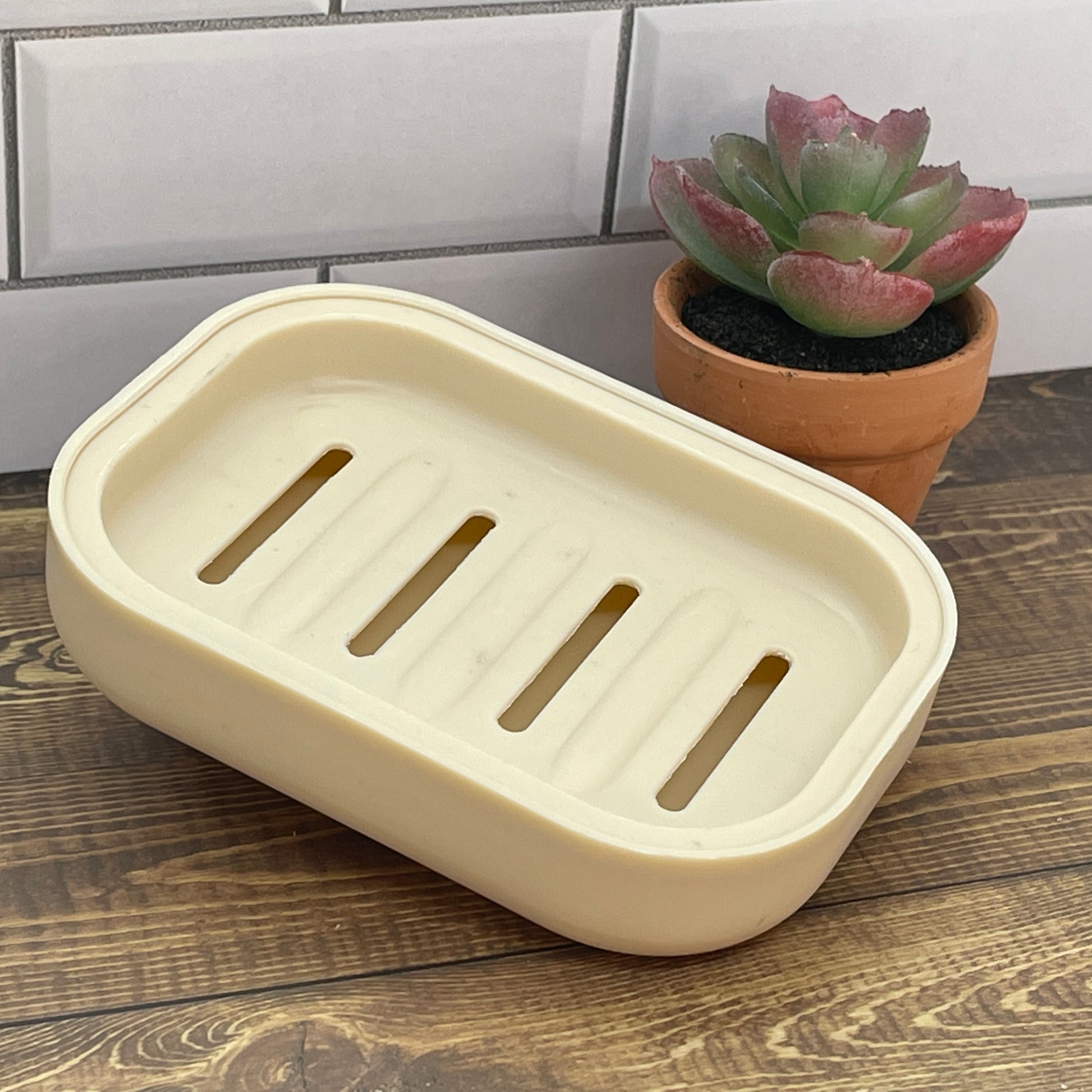 Plastic Two-Part Soap Tray in 2 Colors - Soapworks Factory (5845668954269)